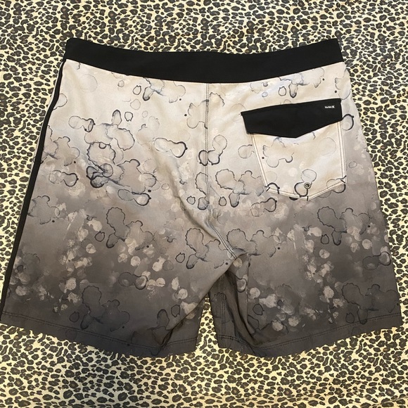 Hurley Swim trunks - Picture 3 of 3